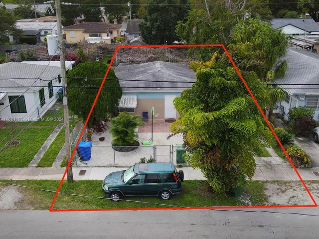 316 SW 31st Ct, Miami FL 33135