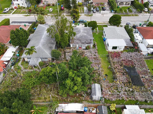 316 SW 31st Ct, Miami FL 33135