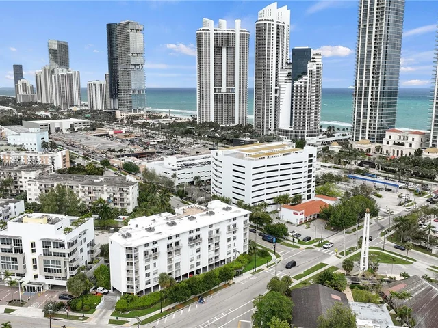 17800 Atlantic Blvd # 403, Sunny Isles Beach FL 33160