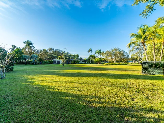 18200 SW 296th St, Homestead FL 33030