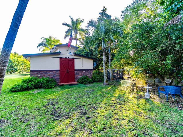 18200 SW 296th St, Homestead FL 33030