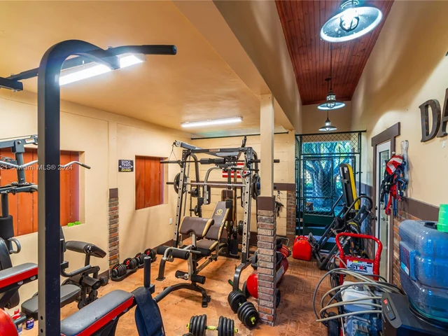 18200 SW 296th St, Homestead FL 33030