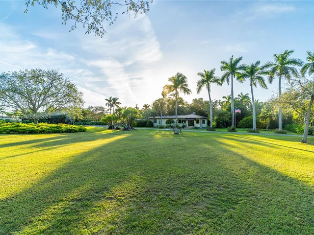 18200 SW 296th St, Homestead FL 33030