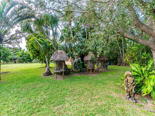 18200 SW 296th St, Homestead FL 33030