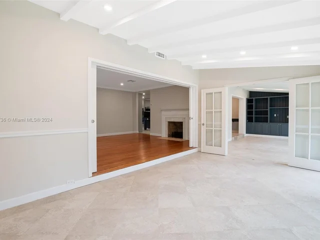 247 Bal Bay Dr, Bal Harbour FL 33154