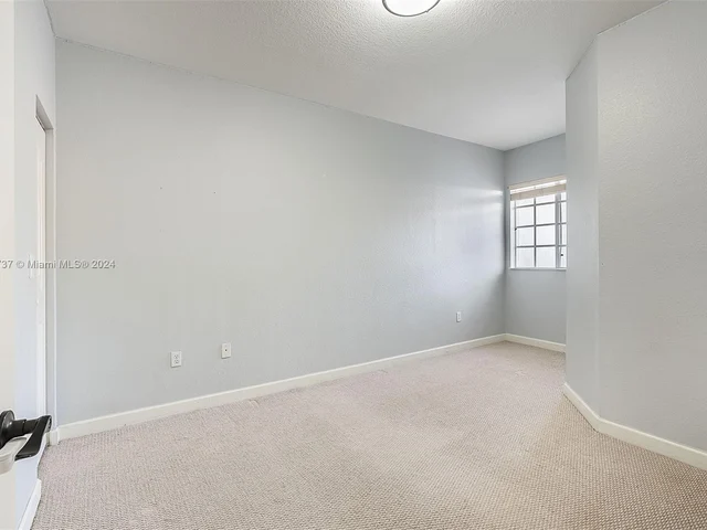 8440 SW 150th Ave, Miami FL 33193