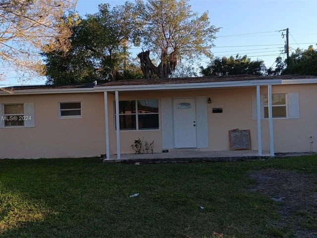 10460 SW 151st Ter, Miami FL 33176