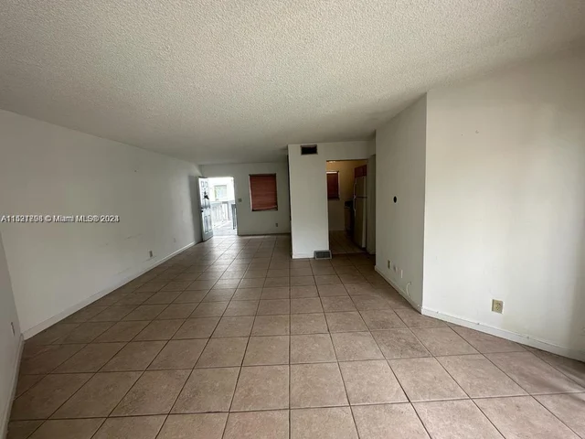 1880 N Congress Ave # 209, West Palm Beach FL 33401