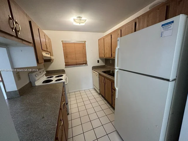 1880 N Congress Ave # 209, West Palm Beach FL 33401