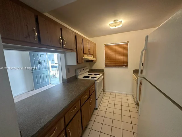 1880 N Congress Ave # 209, West Palm Beach FL 33401