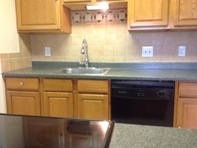 2313 N Congress Ave # 31, Boynton Beach FL 33426