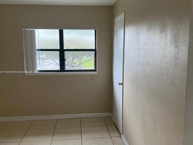 3940 NW 87th Ave # 0, Sunrise FL 33351