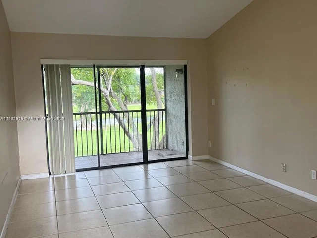 3940 NW 87th Ave # 0, Sunrise FL 33351