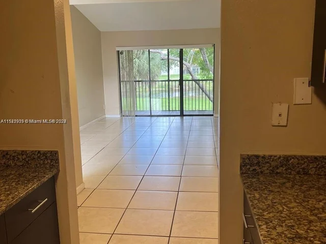 3940 NW 87th Ave # 0, Sunrise FL 33351