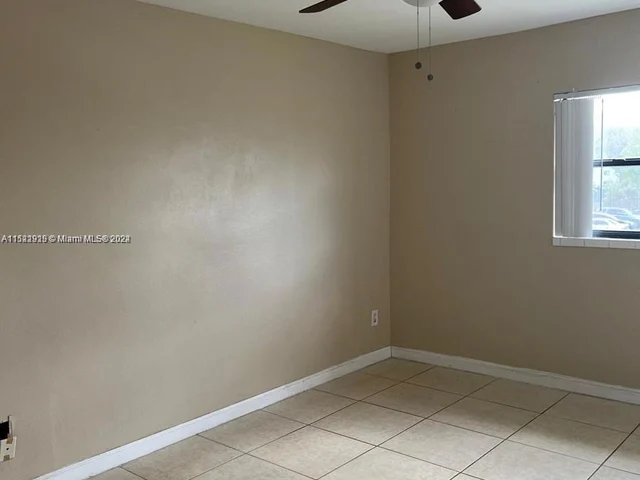 3940 NW 87th Ave # 0, Sunrise FL 33351