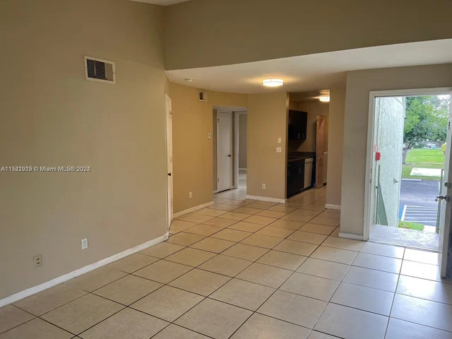 3940 NW 87th Ave # 0, Sunrise FL 33351