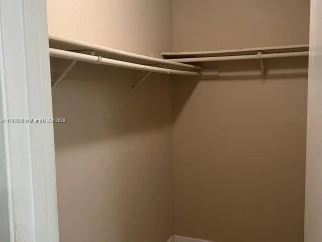 3940 NW 87th Ave # 0, Sunrise FL 33351