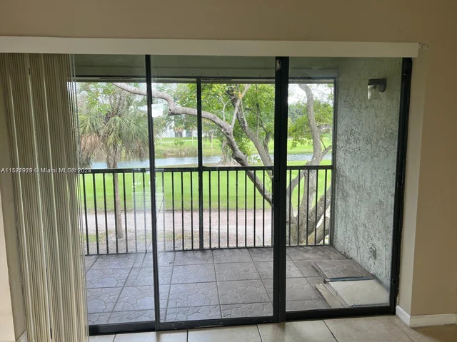 3940 NW 87th Ave # 0, Sunrise FL 33351