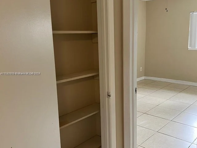 3940 NW 87th Ave # 0, Sunrise FL 33351