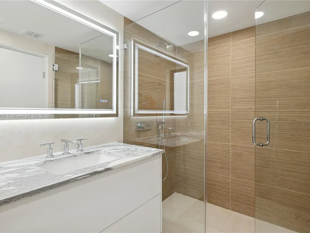 519 SW 25th Rd, Miami FL 33129