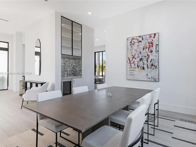 9000 Abbott Ave, Surfside FL 33154