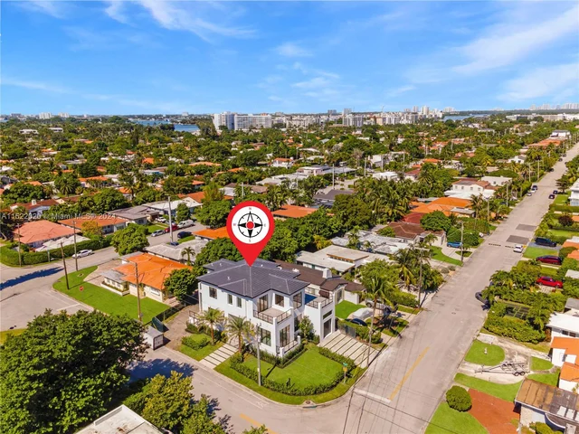 9000 Abbott Ave, Surfside FL 33154