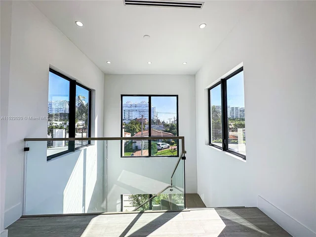 9000 Abbott Ave, Surfside FL 33154