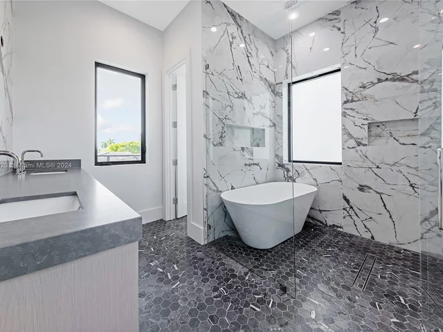 9000 Abbott Ave, Surfside FL 33154