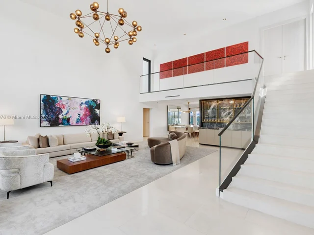 1995 NE 118th Rd, North Miami FL 33181