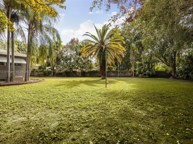 9380 SW 73rd Ave, Pinecrest FL 33156