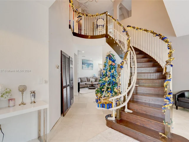 5261 SW 159th Ave, Miramar FL 33027