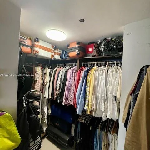 10275 SW 34th St, Miami FL 33165