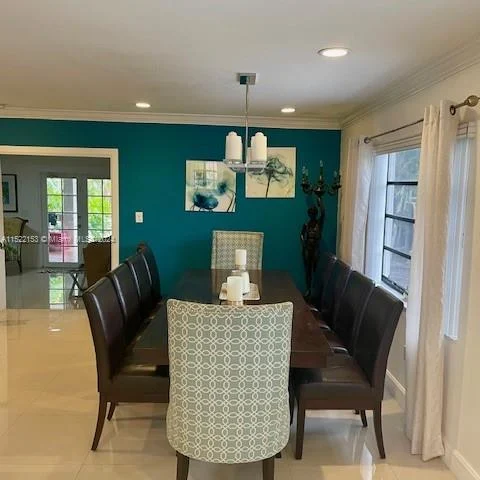 10275 SW 34th St, Miami FL 33165