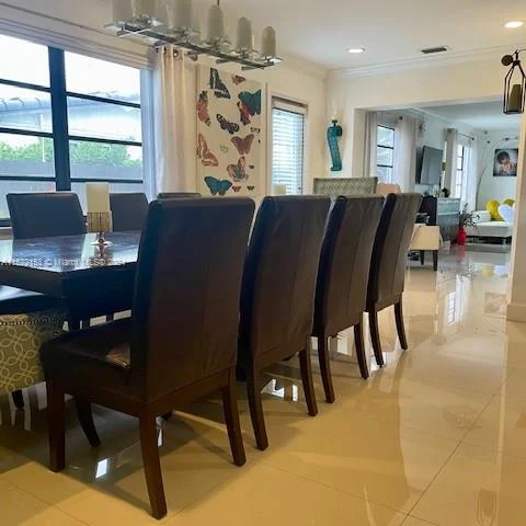 10275 SW 34th St, Miami FL 33165