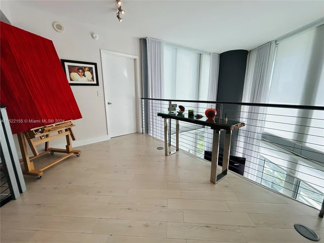 92 SW 3rd St # 506, Miami FL 33130