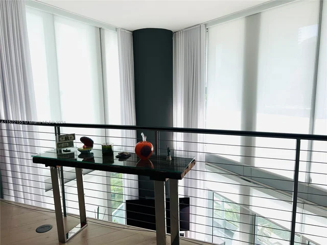 92 SW 3rd St # 506, Miami FL 33130