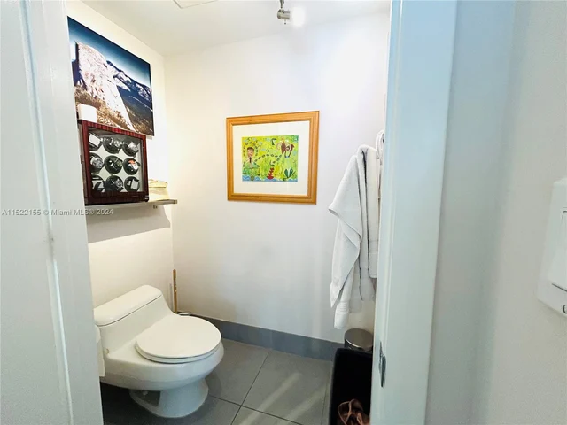 92 SW 3rd St # 506, Miami FL 33130