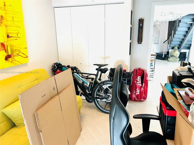 92 SW 3rd St # 506, Miami FL 33130