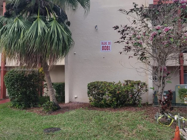 8081 N Sunrise Lakes Blvd # 311, Sunrise FL 33322