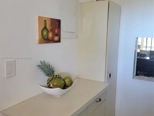 8081 N Sunrise Lakes Blvd # 311, Sunrise FL 33322