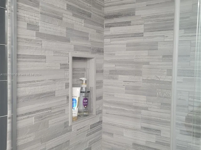 8081 N Sunrise Lakes Blvd # 311, Sunrise FL 33322