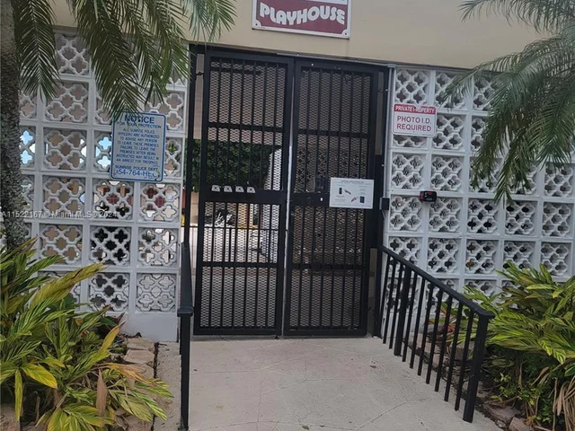 8081 N Sunrise Lakes Blvd # 311, Sunrise FL 33322