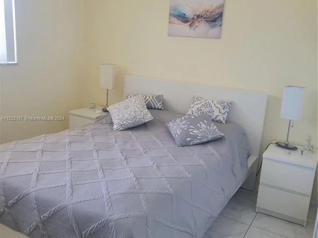 8081 N Sunrise Lakes Blvd # 311, Sunrise FL 33322