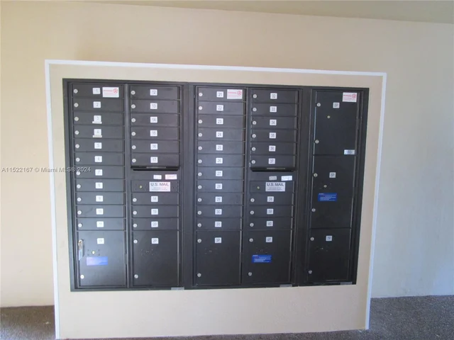 8081 N Sunrise Lakes Blvd # 311, Sunrise FL 33322