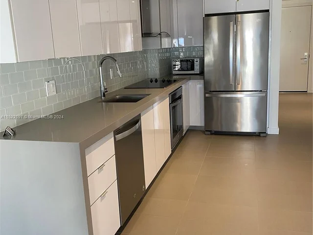 1600 NE 1st Ave # 1402, Miami FL 33132