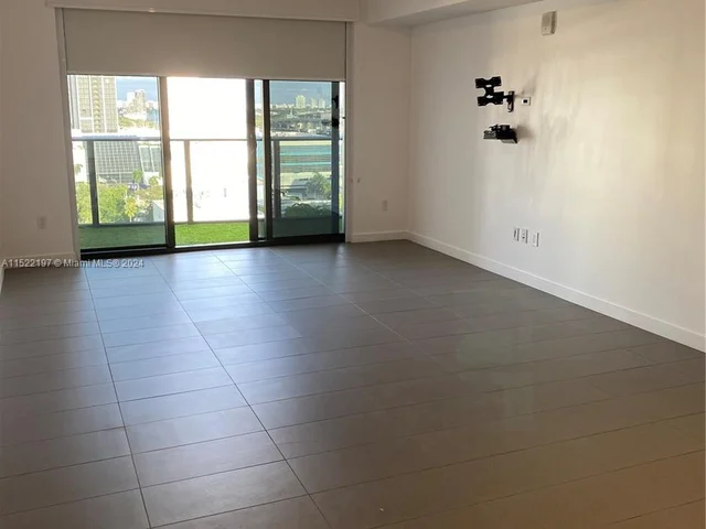 1600 NE 1st Ave # 1402, Miami FL 33132