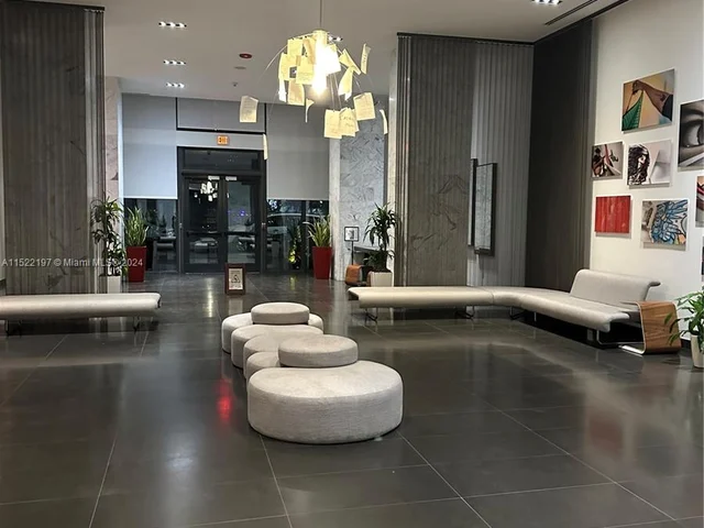 1600 NE 1st Ave # 1402, Miami FL 33132