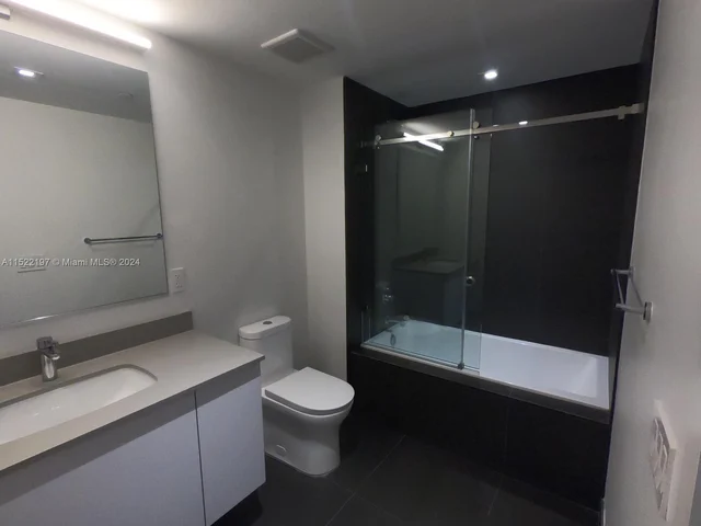 1600 NE 1st Ave # 1402, Miami FL 33132