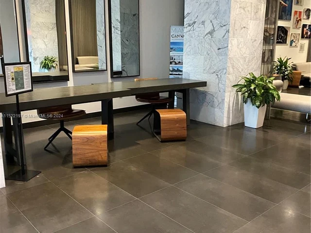 1600 NE 1st Ave # 1402, Miami FL 33132