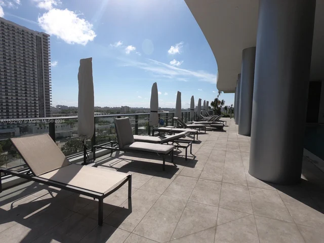 1600 NE 1st Ave # 1402, Miami FL 33132